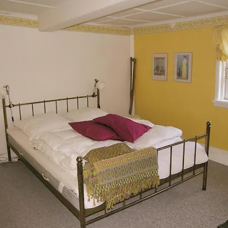 3 Bedroom Lovely In * Nordenbro Vesteregn