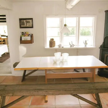 Hébergement de vacances 3 Bedroom Lovely In